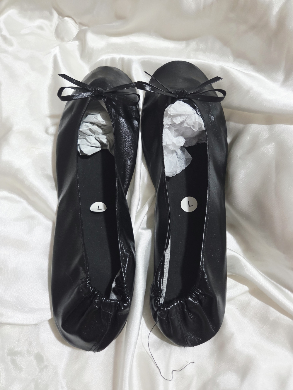 Women's Black Bow Ballet Flats - Sleek Everyday Loafers